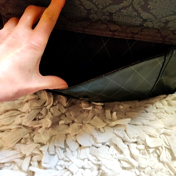 Mary Kay starter bag can be used as an overnight bag or handbag - Picture 3 of 8